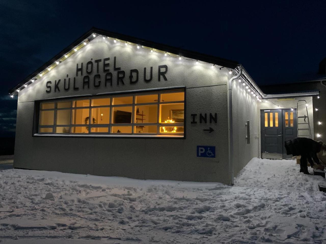 Skulagardur Country Hotel Garthur Buitenkant foto